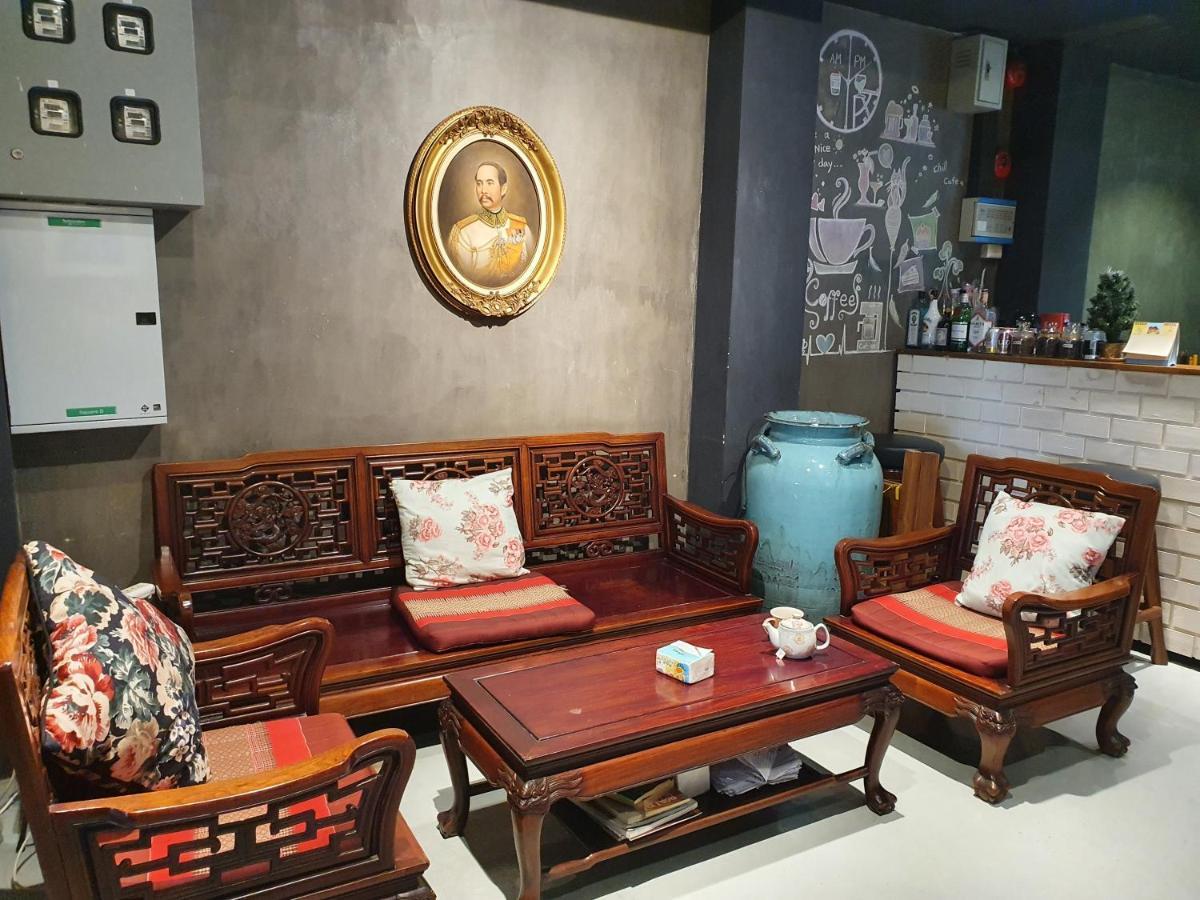 Baan Wualamphong บ้านวัวลำพอง Bangkok Esterno foto